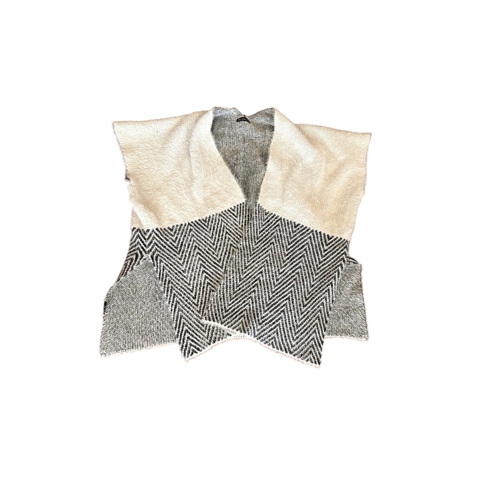 Altar'd State Cream and Black Herringbone Knit Poncho Wrap One Size